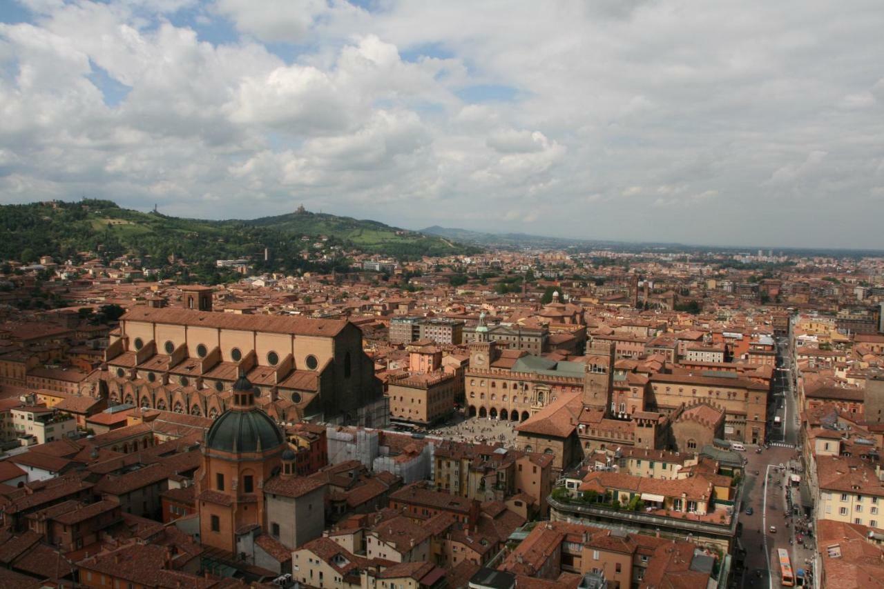 Am Liv' Apartment Bologna